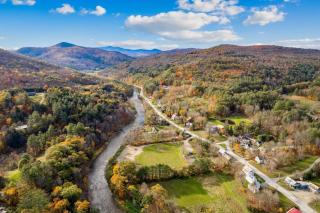 Minutes to Woodstock Hiking Ben & Jerry Suite - 7