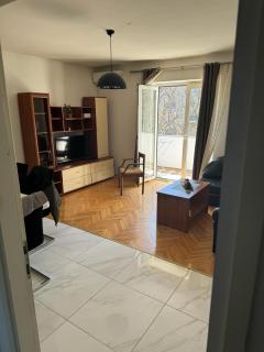 Yakov free public parking and balcony - Zadar - 7