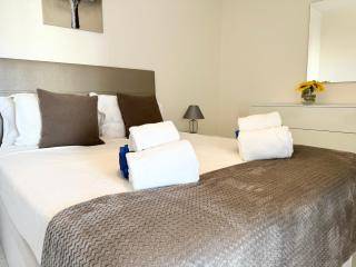 Apartment Algarve - Beach Front - Free Wifi - Air Con - Armação de Pêra - 7