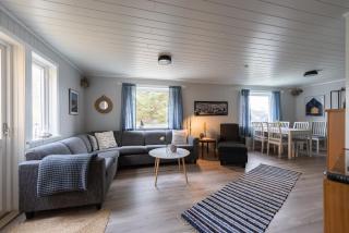 Cozy House By The Fjord In The Heart Of Lofoten - Reine - 5