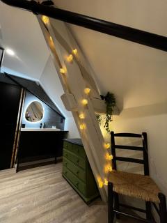 Le Chalet Chic, Cosy au Centre Ville - 2