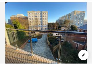Bournemouth BH1 Balcony with parking apartment - Bournemouth - 1
