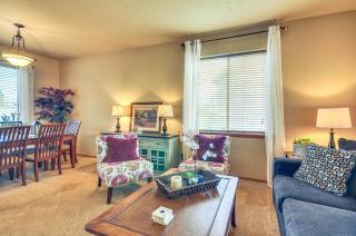 Lovely Dundee Home with Private Yard and Fire Pit! - 6