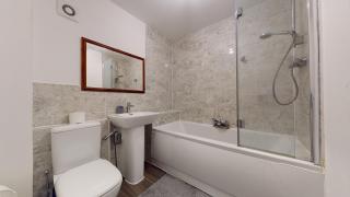 Tms Lovely 5-Bed House in Stanford-le-Hope - Stanford-le-Hope - 7