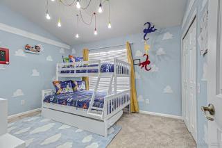 SilverPalm Disney Home, Free Amenities, 3mi Disney - 3