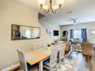 Elegant Townhome with Private Pool in Kissimmee - 4