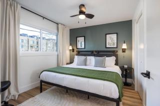 No Stairs Condo by Vanderbilt and Belmont, 3 miles to Downtown - 8