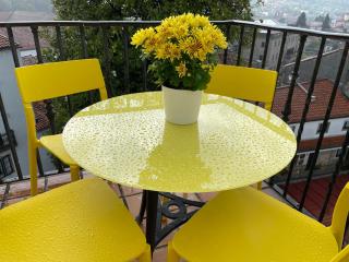 Yellow Home - Santiago de Compostela - 3
