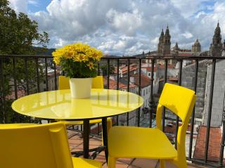 Yellow Home - Santiago de Compostela - 0