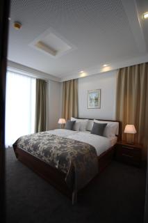 Hotel Royal Gold City - Sarajevo - 8