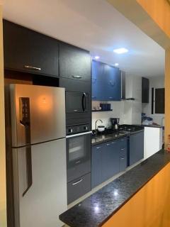 Apto 2 dorm, 1 vaga, WiFi, Ar Cond - Praia Grande - 4