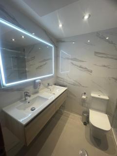 GRAN Y MAGNÍFICO APARTAMENTO EN MáLAGA - Málaga - 5