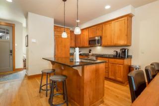 Suncadia 2 Bdrm Pet Friendly Townhome, Short Walk to Swim and Fitness Center - 2