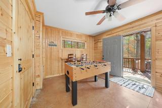 New Creekside Cabin w Spa + Views Sleeps 12 - 3