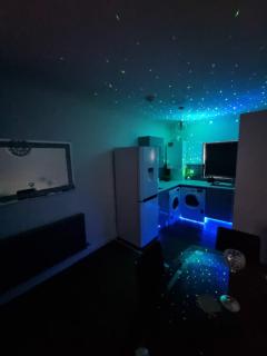Beautiful Modern Apartment on Wick Lane - Londra - 6