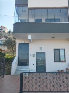 Akçaabat'ta Müstakil Ev - Akçaabat - 2