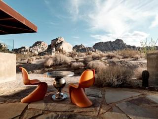 Marmol Radziner's Modernist Cabin - Joshua Tree - 1