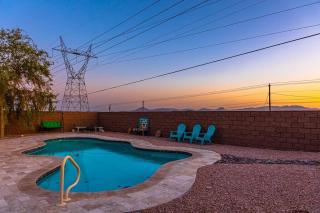 HavaGreat Stay Pool Parking BonusRoom - Lake Havasu City - 1