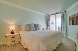 Spectacular Sunsets at this Beachfront Condo - Bradenton Beach - 1