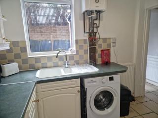 Suite 2: Chic Room near City Centre - Sheffield - 6