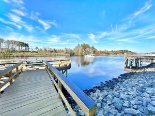 Watch the Yachts Waterway Landing Retreat w Pool - Myrtle Beach - 7