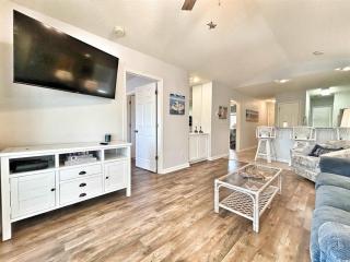 Watch the Yachts Waterway Landing Retreat w Pool - Myrtle Beach - 4