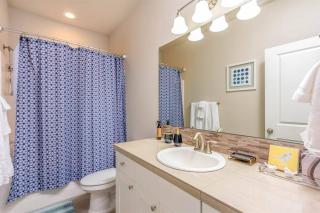 Sonata Getaway Pet friendly Near Old Mill District - Bend - 1