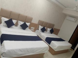 Hotel Bhavya Palace - Anand - 5
