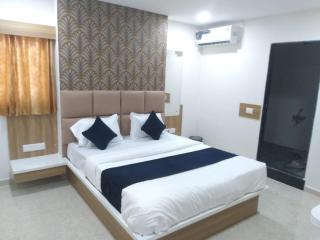 Hotel Bhavya Palace - 3