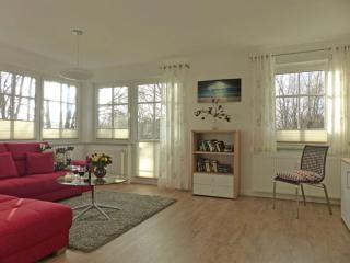 Holiday apartment "Baltic Sea Suite" - Wustrow - 8