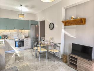 Newly Built House Steps from the Beach: Everything Within Walking Distance - Enjoy a Car-Free Stay - Agia Marina Nea Kydonias - 9