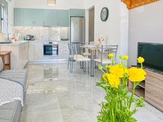 Newly Built House Steps from the Beach: Everything Within Walking Distance - Enjoy a Car-Free Stay - Agia Marina Nea Kydonias - 2