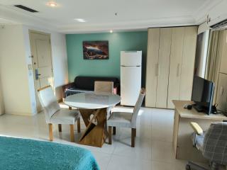 Barra Prime Flats, Ed Mediterrâneo, wi-fi 400Mb, balsa pra praia grátis, ar condicionado novo! - Rio de Janeiro - 1