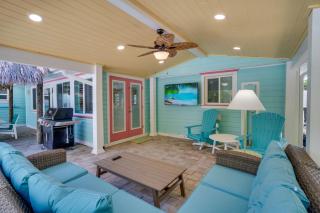3 min walk to the beach with large private pool - Holmes Beach - 6