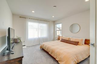 Newark Retreat with Home Gym, Grill, Bicycles and More - Newark - 1