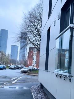 Luxury 2 bedroom Apartment in Manchester City Centre - FREE Parking - 8