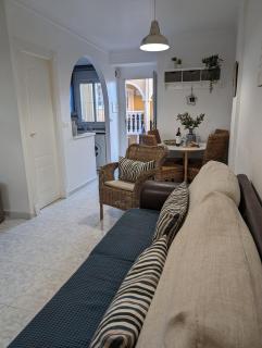 2 Bedroom Algorfa Townhouse with Pool - Castillo de Montemar - 2