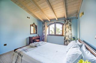 Romeo Seaside Luxury Suite - Agios Georgios Pagon - 8