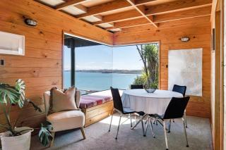 Earles Place - Raglan - 7
