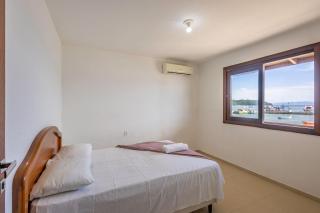 Linda casa pé na areia c/vista para o mar APC2200 - Bombinhas - 6