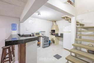 Linda casa pé na areia c/vista para o mar APC2200 - Bombinhas - 1