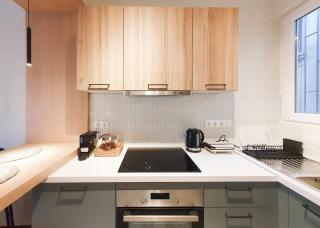 Newly renovated sunny Apartment - Atene - 1