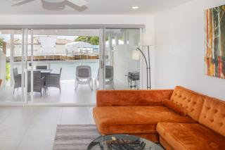 247B Waterfront Villa on South Finger, Jolly Harbo - 2