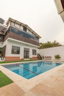 THE HOUSE of FLOWERS - Melgar - 5