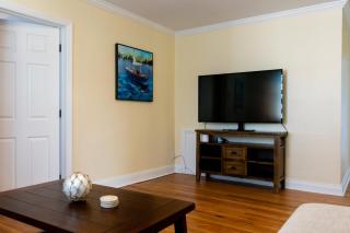 Walk to the beach! Two bedroom unit in the heart of Jax Beach - Jacksonville Beach - 3