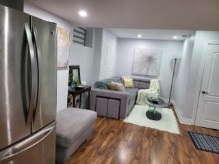 Luxurious 1BR-1BA Apartment Bright Spacious with free parking-gc-1 - Brampton - 9