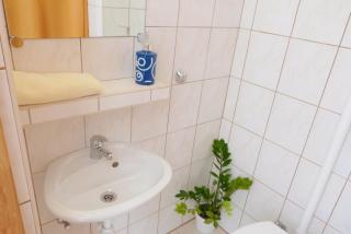 Apartments by the sea Zivogosce - Porat, Makarska - 6807 - 3