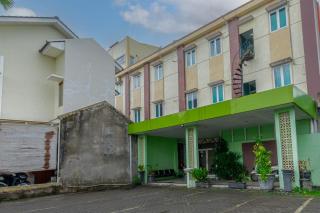 Hotel DMadinah inn Gentan - 0