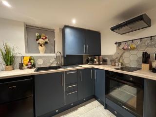 VOS Lodge Leeds UK - Hunslet - 0