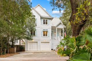 Serenity Now - Private Pool,5 Bikes,Gulf Views, Steps to the Beach and Seaside! - Seagrove Beach - 0
